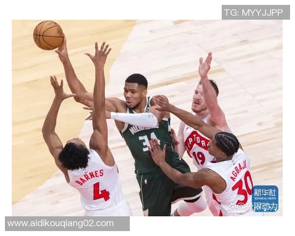 勇士与猛龙激战12月13日NBA赛场精彩对决引发球迷热议